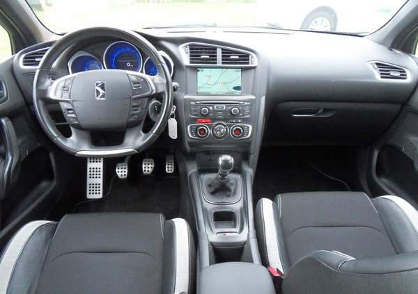 Citroen DS4 cena 25900 przebieg: 181000, rok produkcji 2014 z Brok małe 211